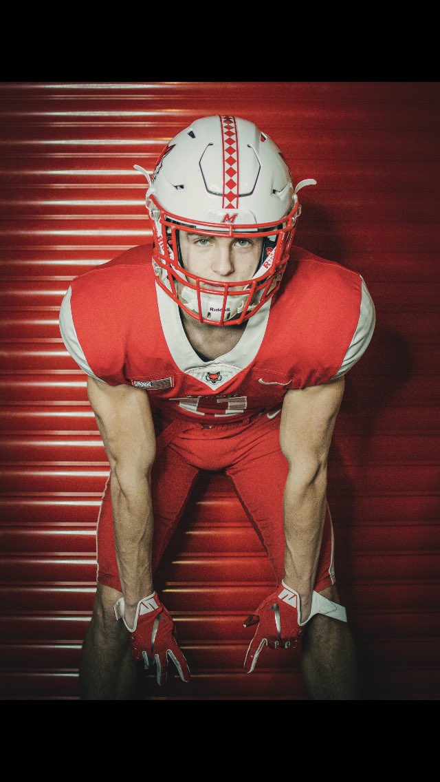 WillNetting's tweet photo. 100% committed! Thank you to all of my coaches at Bolles, the Recordbreakerz, all the coaches that were recruiting me especially Coach Gibson, and  my mom for everything she’s done for me! #DefendTheDen #GoRedFoxes @Marist_Fball @DSGBCoachCam @Bolles_Football https://t.co/J07rxNfMP4