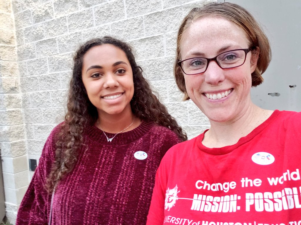 MsHarrisTweet1's tweet photo. My baby girl got to vote for the 1st time in a primary! #SeniorYear #AlwaysbemyBaby #RepublicanPrimary #IWorkedOut @makkayley https://t.co/d9eZOGaOQe