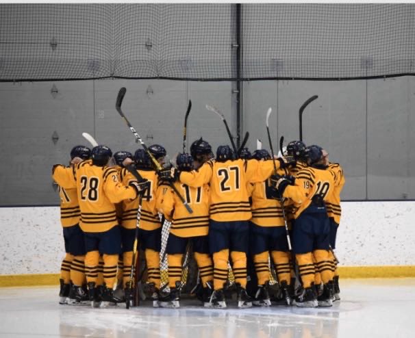 Pack it for Jersey Theme Tomorrow at 7PM at Dak ‼️‼️‼️‼️‼️‼️ <a href="/_LakersMafia_/">Lakers Mafia</a> <a href="/PLboyshockey/">PLHS Boys Hockey</a> <a href="/YouthHockeyHub/">YHH</a> <a href="/DrBezek/">John Bezek</a>