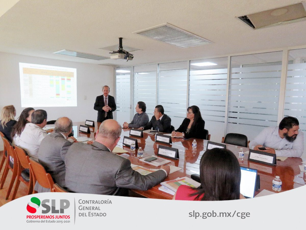 CGE_SLP's tweet photo. Seguimos impulsando el #Controlnterno en las dependencias del ⁦@GobEdoSLP⁩, este día se llevó a cabo Sesión del #COCODI de la ⁦@SEGESLP⁩, en la que se revisó el Programa Anual de Operación de dicho comité. https://t.co/J5CXzgPjyk