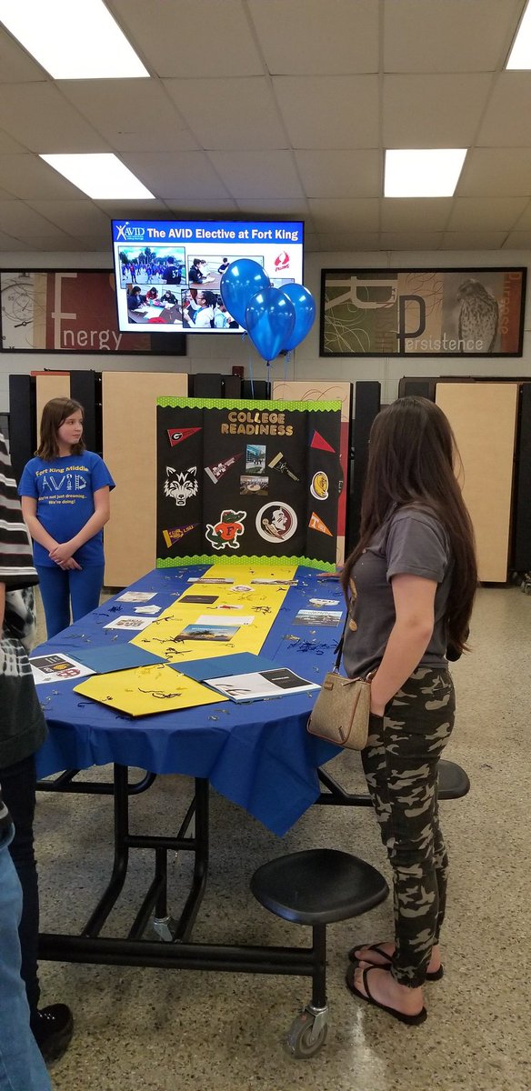 KayleighBeauli3's tweet photo. Great turnout at our AVID Parent Night! Loved our student presenters taking charge of their content. @FortKingMiddle @CRenfroe4EDU @ryan_bennett16 @wkmcateer4 #MCPS_AVID https://t.co/KaBDkPYlCS