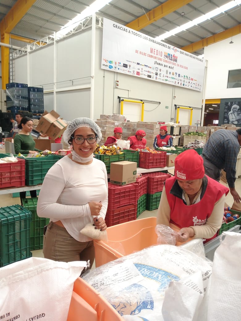 Banco de Alimentos Cáritas Puebla tweet media