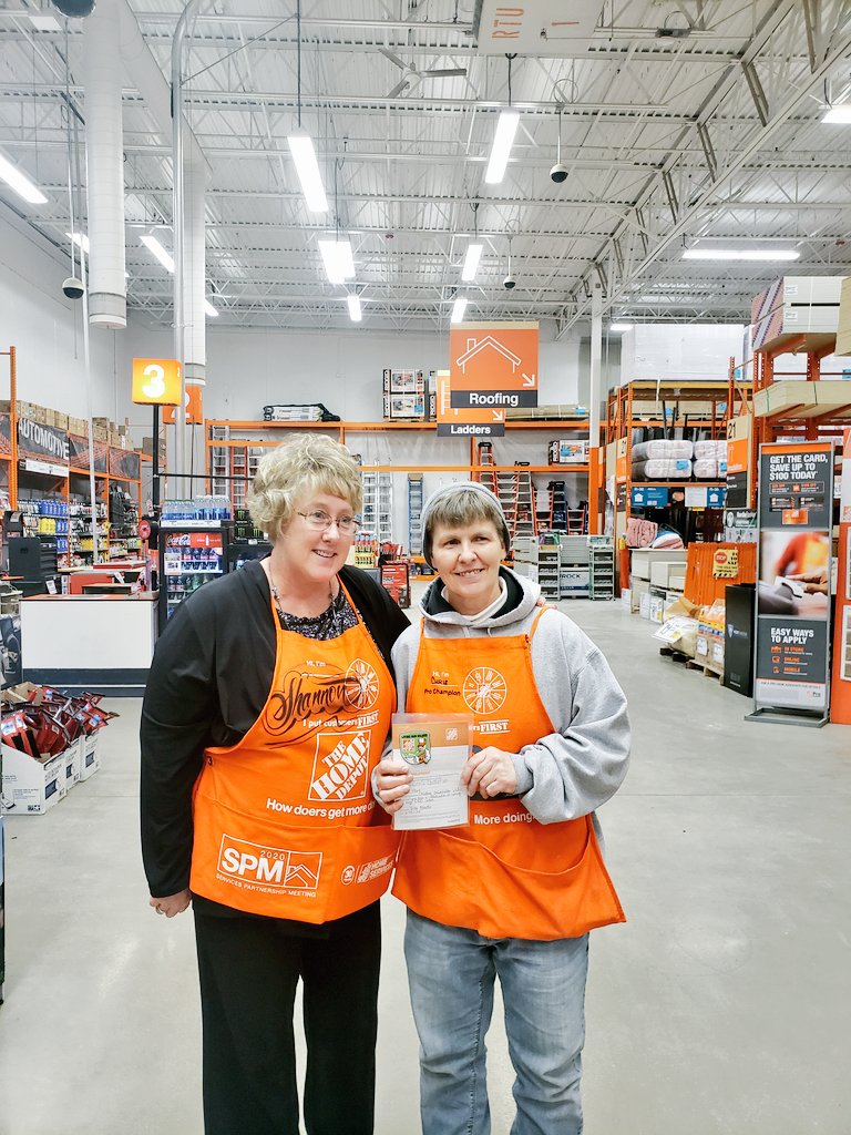 lra2881's tweet photo. Showing how we're winning when we marry PRO &amp; SERVICES together!! Sky is the limit!!! 
#servicesinpro
#oneteamonestore
#numberoneprodeskindistrict https://t.co/JAzFHZOQUV