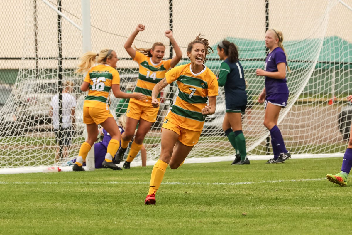 Brivera_48's tweet photo. Very excited to say I have received my 1st D-II (8th overall) offer to play collegiate ⚽ at Northern Michigan University. Thank you Coach Sandoval!
#nmu_wsoccer
#NMUwildcats https://t.co/VFQ4eVNC1F