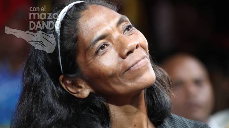 Cabello a madre de Orlando Figuera: "Mujer valiente y luchadora" mazo4f.com/213110 #ConChavezEnBatallaYVictoria #ConChavezEnBatallaYVictoria