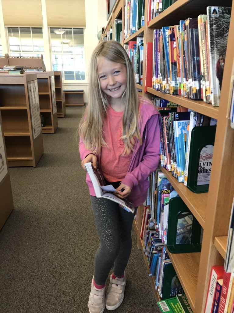 andersonschamps's tweet photo. This super #kind and sweet 3rd grade student is hiding #kindmarks that she made in library books &amp; a very trustworthy student photographer got some super cute pictures of it! 💕 ✨ #MakeKindnessTheNorm #RAKWeek @the_kind_club @MSD549C https://t.co/nPQSjYJTSA