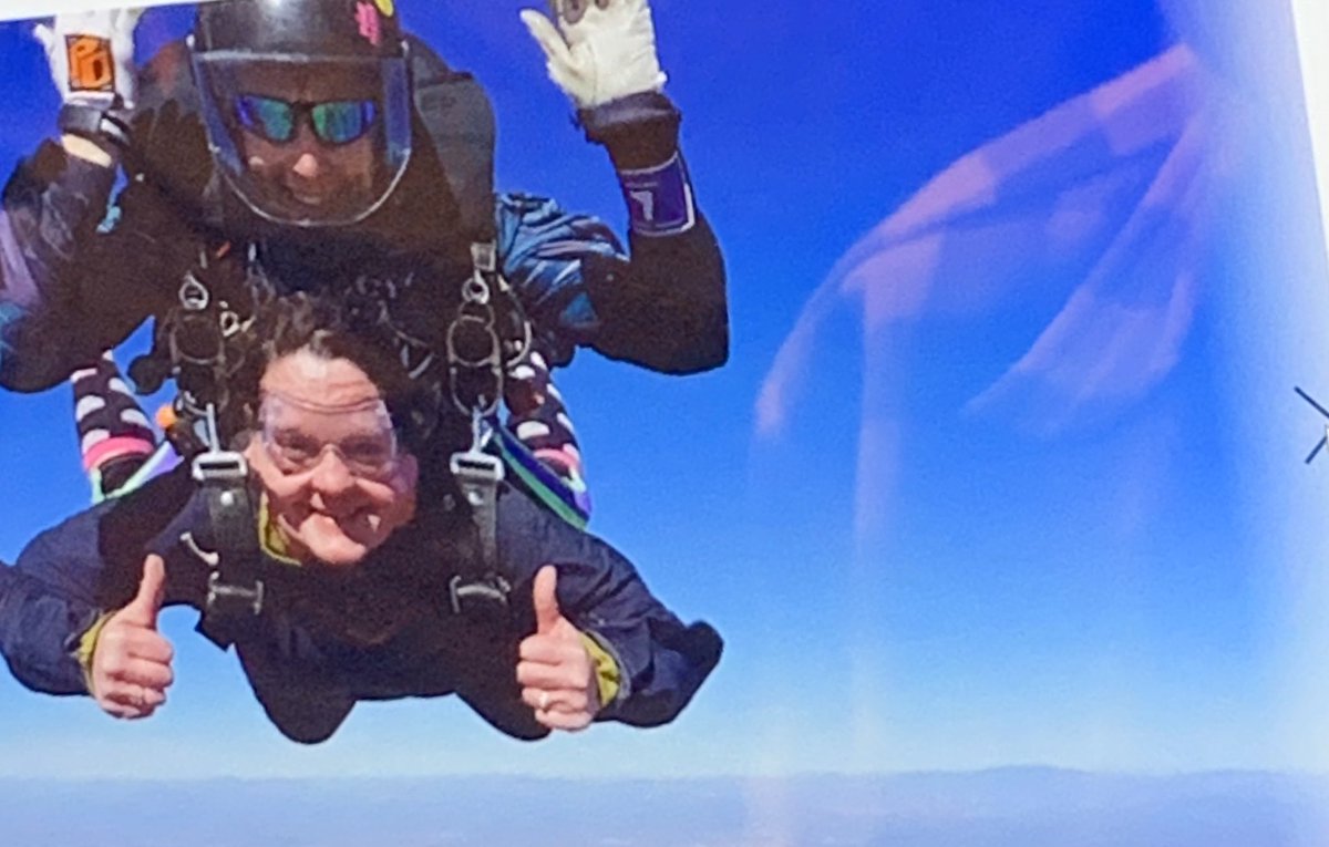 klubkraker's tweet photo. Day 75 of #75hard finished the last three days on vacation. A little sky diving, 4 hour kayaking, a five mile hike, strong than I thought or crazier? So thankful and proud of my #accountabilitycrew you are strong than you know!! https://t.co/KRs5GGMGJ7