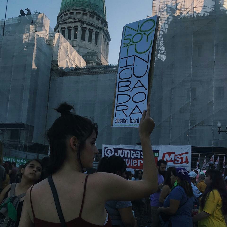 DemosSintonia's tweet photo. Postales de hoy #AbortoLegalYa 📸: @_Kuusi https://t.co/4AjR6MB0pr
