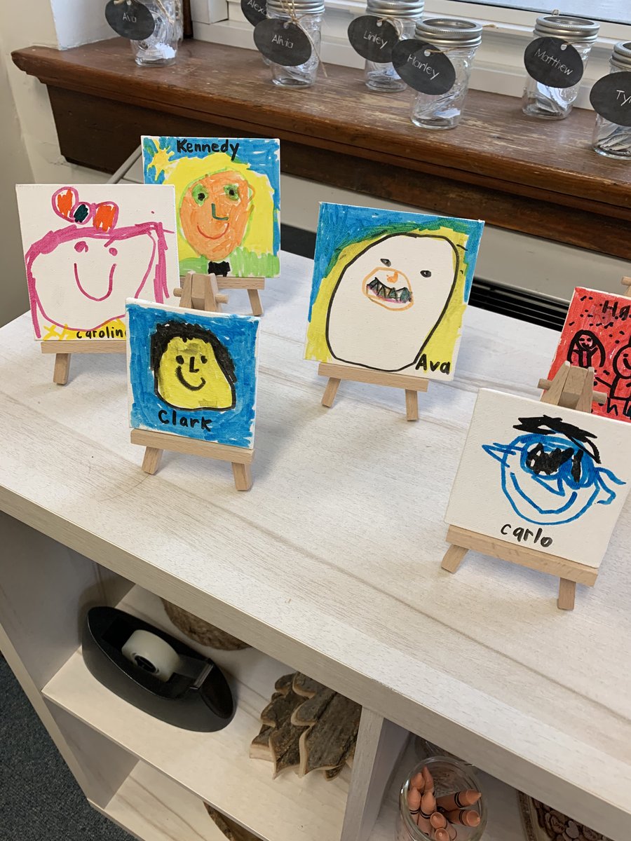 SHMSlouisville's tweet photo. These budding artists can ponder their *reflection* as they strive to become *reflective* IB learners. #WeAreIB #WhatWillIB? #IBLearnerProfile https://t.co/kJvnpdtJ0W