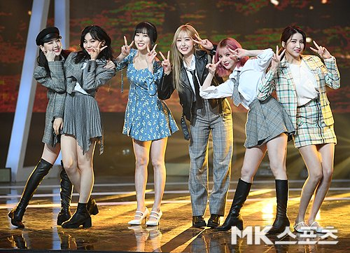 GFriend__Arg's tweet photo. -200219/PRENSA-
#GFRIEND en Show Champion #Crossroads6thWin
(https://t.co/zPJ1H4VLpA)
Cr. naver // 여자친구 G-Friend Argentina https://t.co/ZSJjCO2ciO