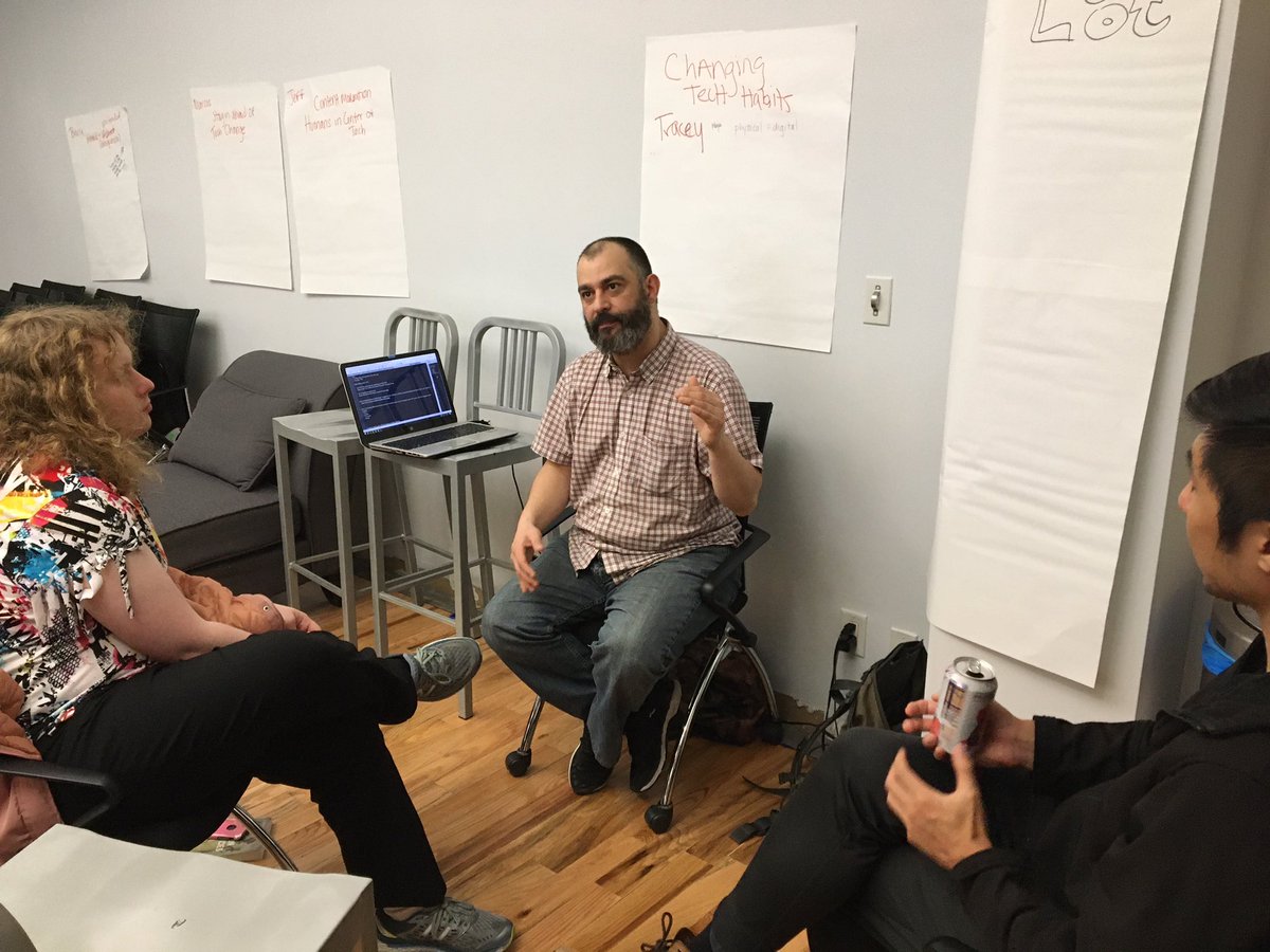 <a href="/proghacknight/">ProgressiveHackNight</a> tonight, organizing tech workers learning more about #NYHomesGuarantee and the work ahead. Amazing evening with Dennis from <a href="/housing4allNY/">Housing Justice for All</a> #HJ4A
