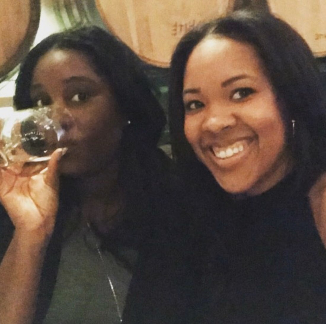 shesintoitshow's tweet photo. Join us for a discussion with Fern Stroud, Morgan G. Franklin, Mitzi Givens-Russell and Elisha Greenwell followed by a wine tasting with the finest wines made by black winemakers from the Bay Area in the Xfinity Lounge by @ComcastCA #ComcastCA🍷 https://t.co/IM0DmQzfmB