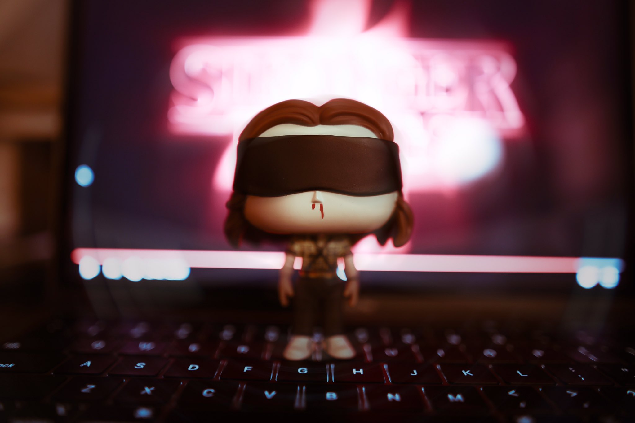 Happy birthday to Millie Bobby Brown! Grabbed an Eleven out of the box for a quick photo! 