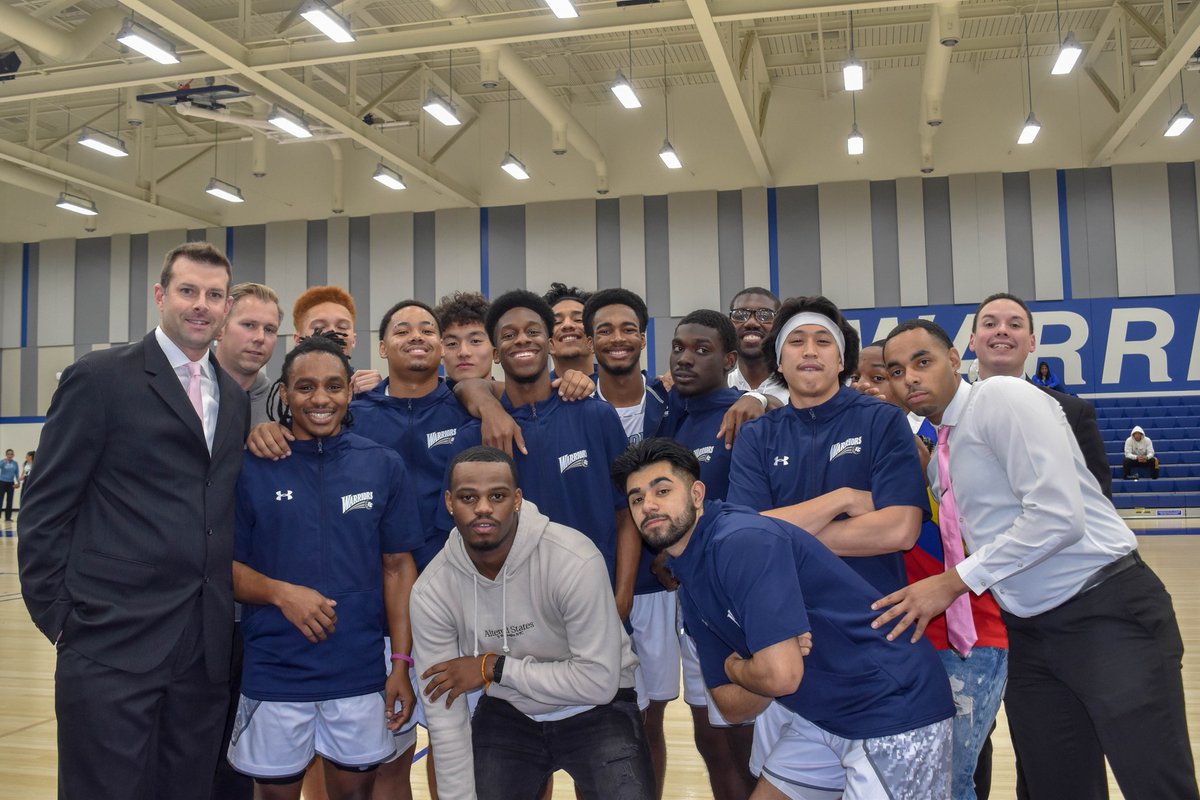 Not the way we wanted our last home game to go but thank you our sophomores and we'll finish the season strong on Friday against Long Beach #SoundTheBell 

eccwarriors.com/sports/mbkb/20…