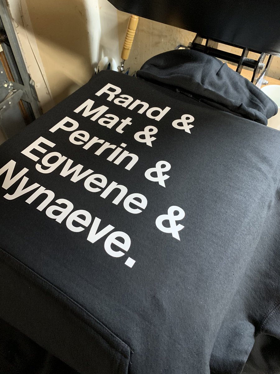 weeklywheelnews's tweet photo. MERCH! #1stOrder #hoodies #twitteroftime ☸️⏳😉 https://t.co/zjFVrq0O49 https://t.co/8xYTwNBplB