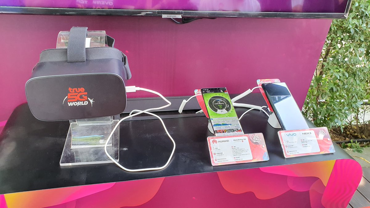 onlinestation's tweet image. ภาพบรรยากาศก่อนเริ่มงาน  THE FIRST TRUE 5G "เครือข่ายอัจฉรียภาพ สู่โลกใหม่ที่ยั่งยืน ของเรา"
#True5G 
#True5Gเครือข่ายอัจฉริยะ
#CherprangBNK48