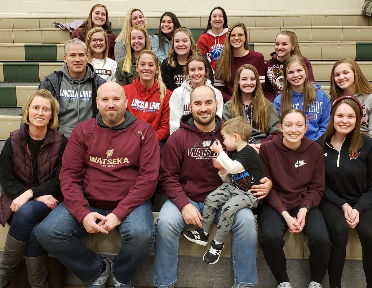 WarriorAthDir's tweet photo. Lady Warriors watch a big @LLCC_LoggersWBB win tonight! https://t.co/OXYe8GmQ4C