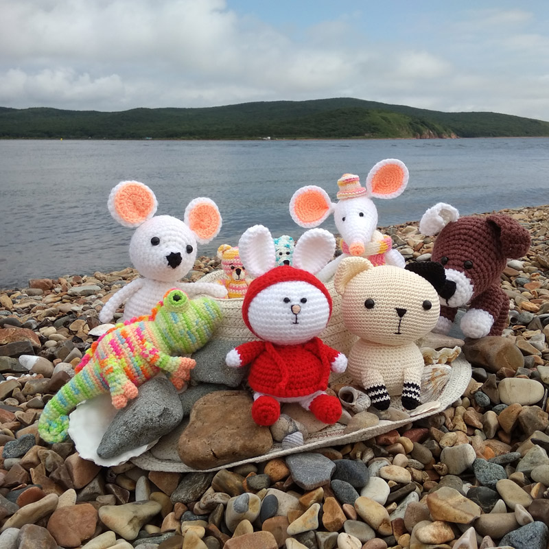 MasterAlex11's tweet image. Вязаные игрушки ручной работы в Хабаровске. 
instagram.com/p/B8xeJGqgK5g/…
Предлагаю купить вязаные игрушки от моих милых партнеров, а так же подарки и сувениры, в том числе декор из дерева, для оформления вашего дома.