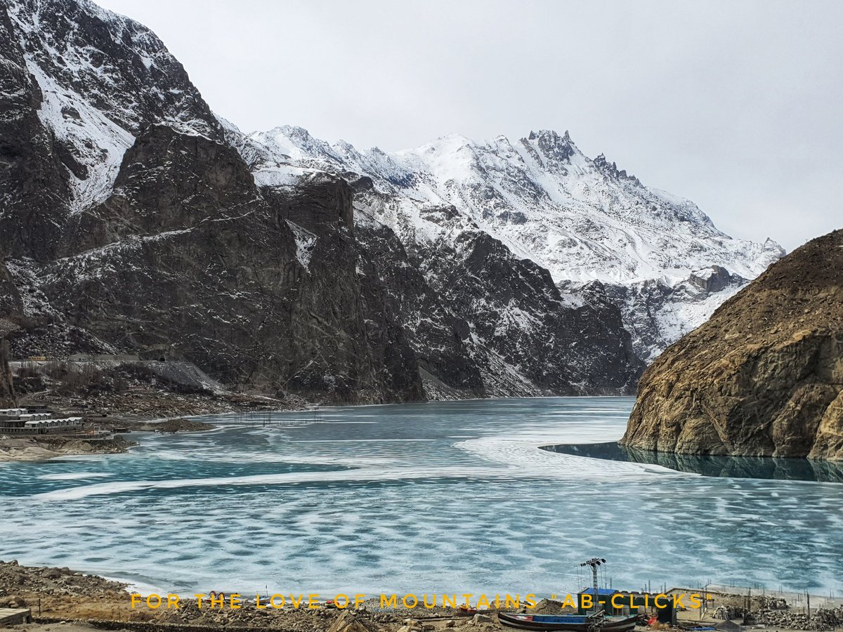 basitkhan1011's tweet photo. Frozen Ata Abad
#Fortheloveofmountains #ABClicks #Hunxa #GilgitBaltistan @basitkhan1011 @DeputyHunza https://t.co/SXW33jvAPR