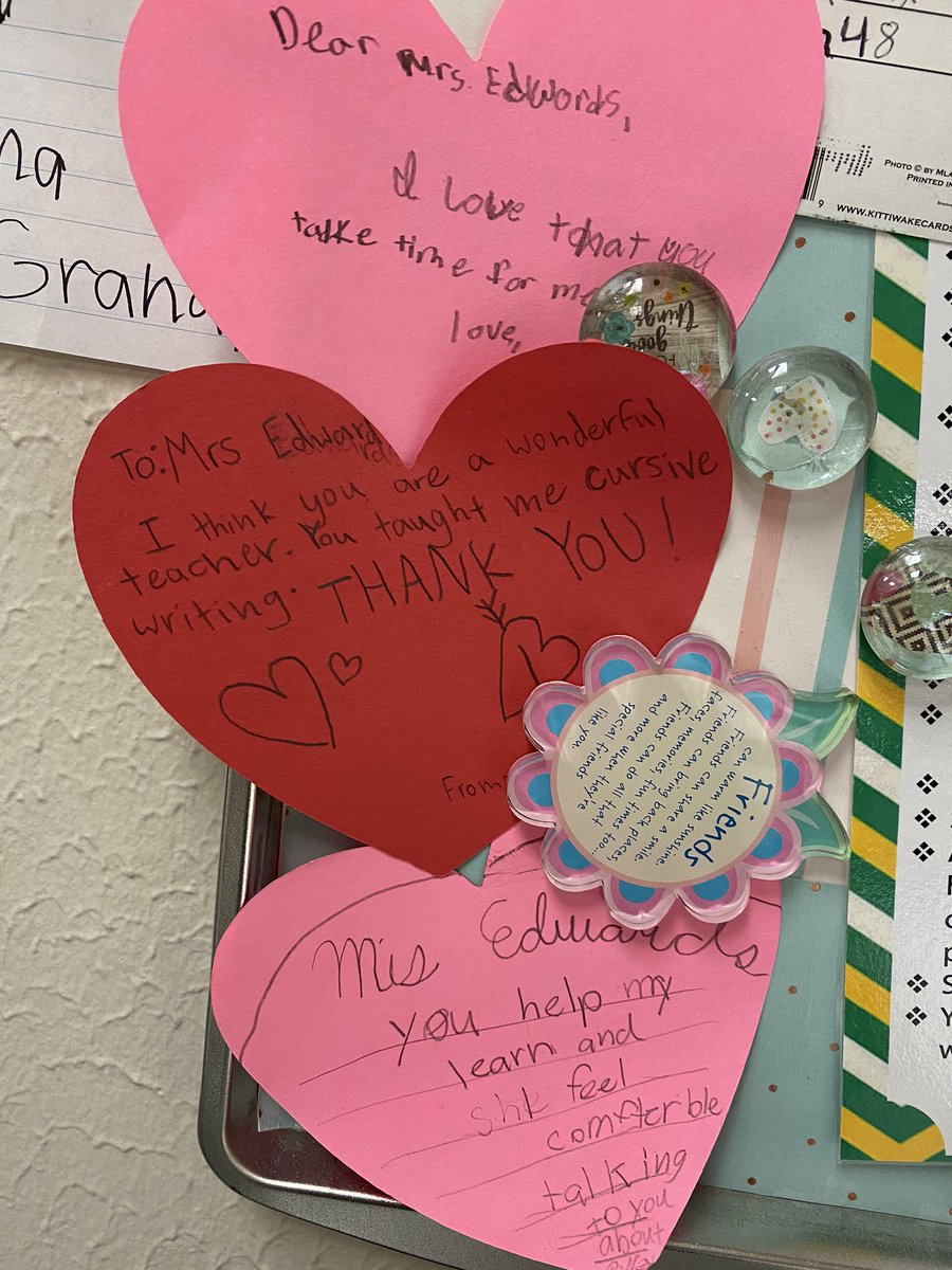 gredwards18's tweet photo. Words are my favorite gift ❤️❤️❤️ and these make everyday worth it! #dyslexia #BFEBobcats #risdsaysomething #kindnessrocks https://t.co/tZwwYklAwb