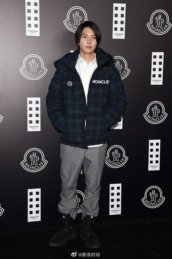 ｓａｌｌｙ 9 ミラノファッションウィークアウト 山下智久は 市松模様のジャケットを カジュアルクールに身に着けて モンクレールのショーで 発表しました 直訳 山下智久 カッコいい Monclergenius T Co Plx24qqxwh T Co