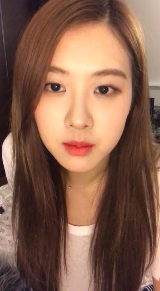R_PCY112's tweet photo. มันเป็นคิดถึง เจ้าเด็กคนนี้ 🥰🌹'
>>
#ROSÉ #로제 #BLACKPINK https://t.co/5CkKPDzVoS