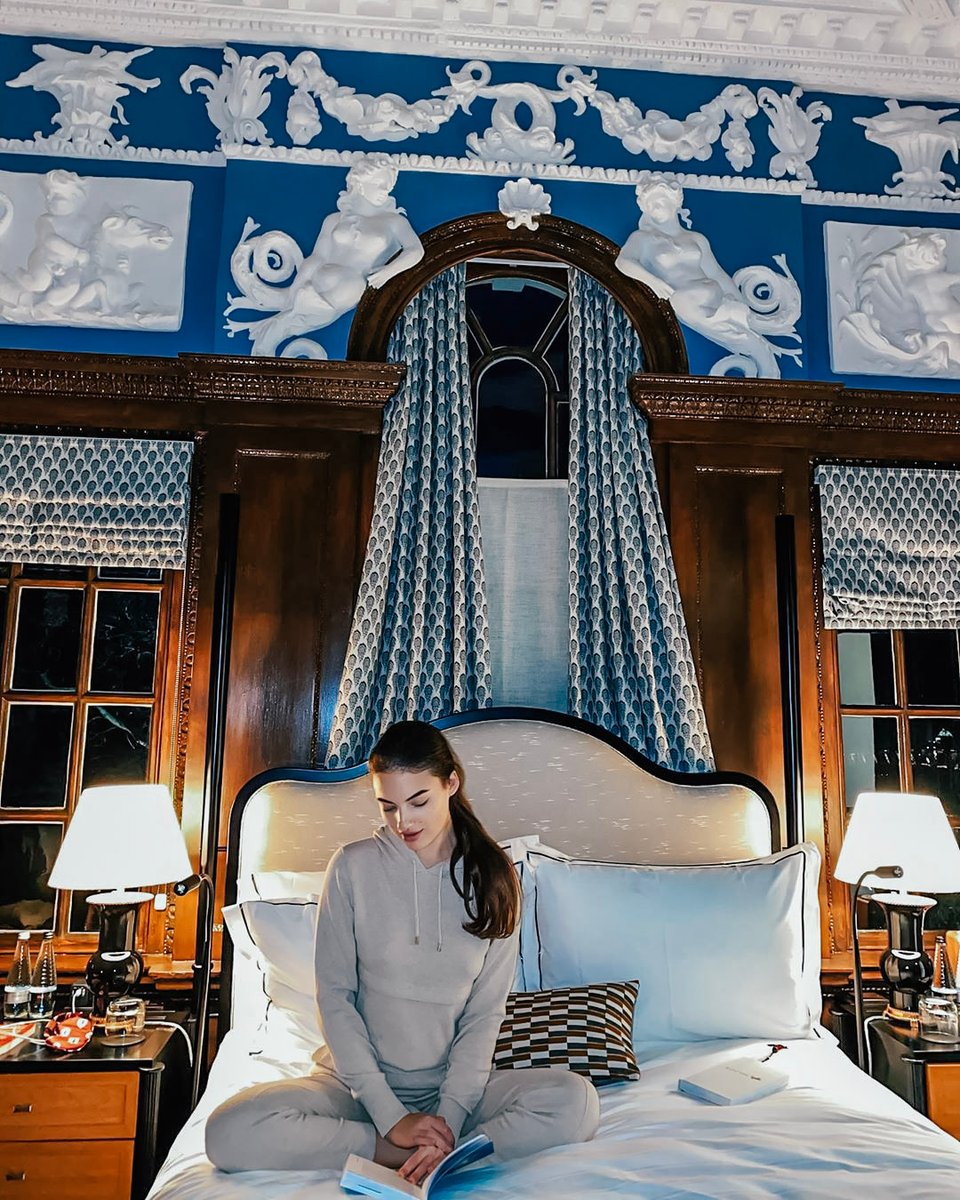 Cosy up with comfy PJs and a journal in the Wedgewood Suite at night - and let the history of the Grade I listed ceiling inspire your dreams.

📸: @_inna_morata_

#MonkeyIslandEstate #MonkeyIslandLife #YTLHotels #YTLTravels #Bray #VisitWindsor #Berkshire #PrivateIsland