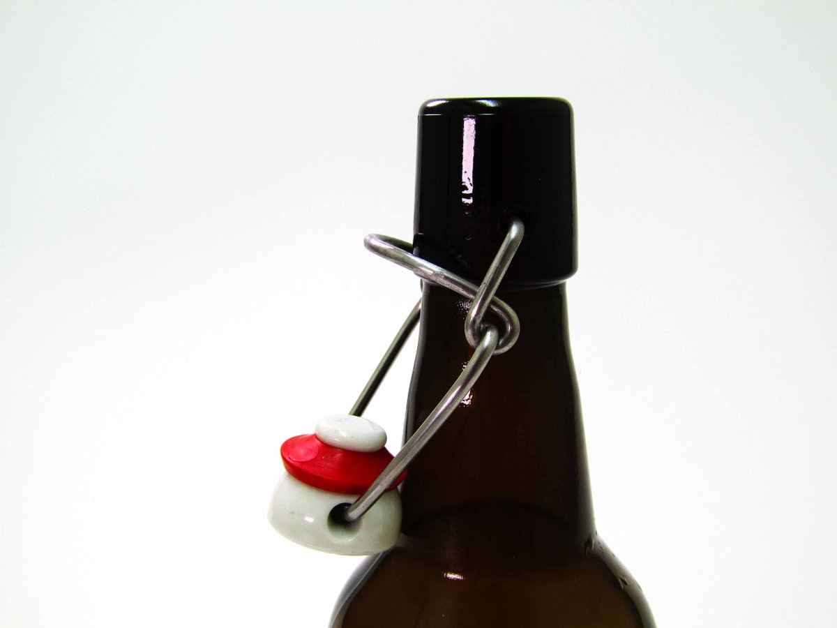 Grab a 24 Pack of our Swing Top Bottles and save with our great Feb deals on now! They are the perfect partner to our BrewBottler, or in WW crates (NZ) to transport your brews with ease. #jointhebeervolution

Shop AU: bit.ly/2MotXId
Shop NZ: bit.ly/36l7C6k