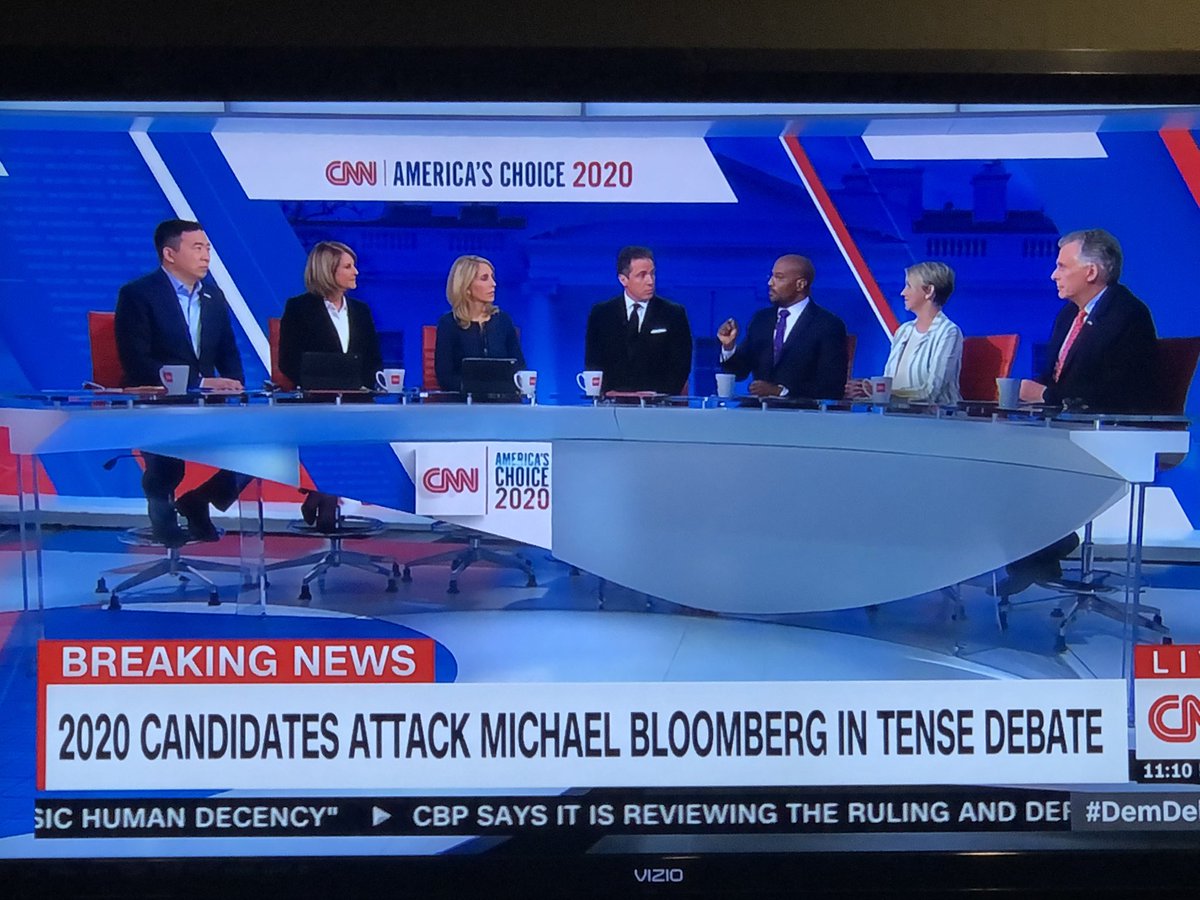 TyrenePamstein's tweet photo. I don’t know about you all, but I’m loving Yang’s contribution on this panel. They respect him and want his views. Great debut. 👏🏻👏🏻👏🏻 #YangIsTheFuture https://t.co/hLlCg9VvhW