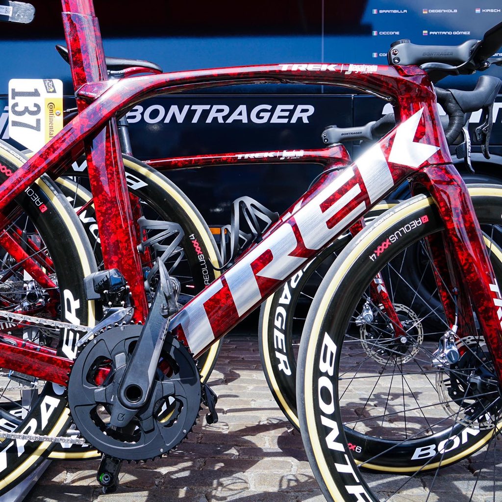 ridemediaHQ's tweet photo. Been looking back at bike pictures. #RandomBikeGallery 
@TrekSegafredo 
@TrekBikes https://t.co/1amftwVmOy