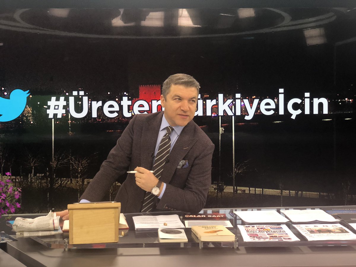20.02.2020 
Günlerden Perşembe. 
Günaydın Türkiyem.
#ÜretenTürkiyeİçin 
Ne yapmalıyız? Özel gün, özel yayın, özel konuk. 
<a href="/tarimyazari/">Ali Ekber Yıldırım</a> ‘demokrasi meydanı’na çıkıyor.