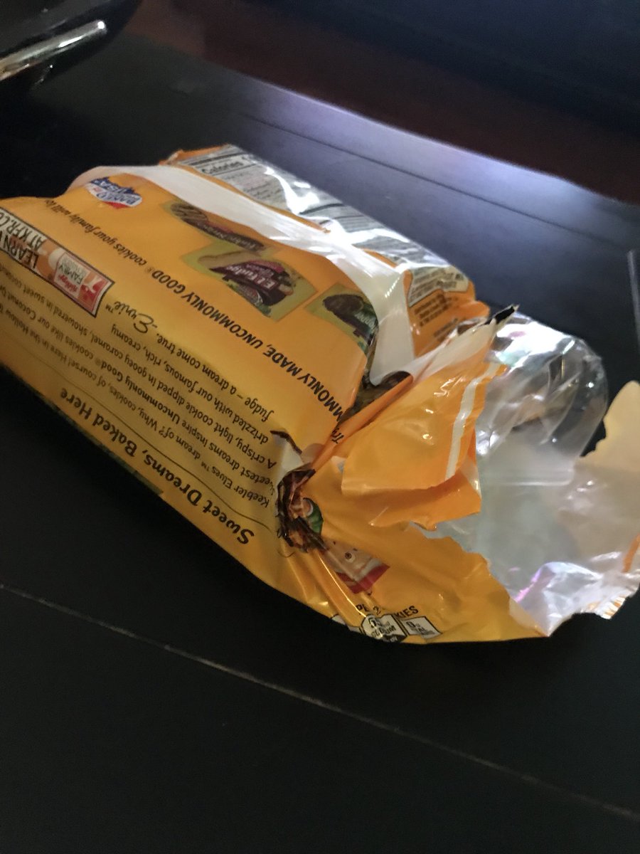 JDeluca5150's tweet image. Each late night snack ends in a rage-inducing excercise with @KeeblerElves packaging. #goodcookies #badpackaging