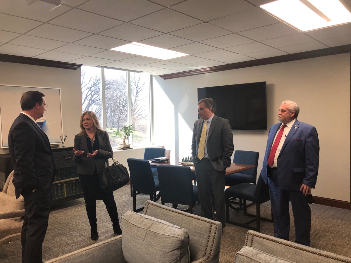 CSexton25's tweet photo. Enjoyed visiting with Sen. @VoteMarsha Blackburn this afternoon. We discussed the need to increase broadband services across the state and other important issues. Sen. Blackburn is doing a great job serving our citizens, and we join her in supporting President @realDonaldTrump ! https://t.co/jA1KQIfLCS