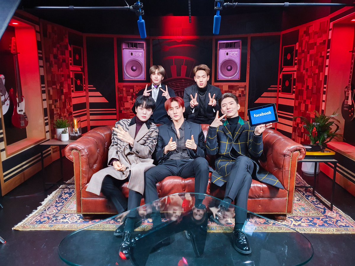 OfficialMONSTAX's tweet photo. 2020.02.19 WED
"ALL ABOUT LUV"
#MONSTAX in USA 🇺🇸

 @Facebook 

#ALLABOUTLUV 
#MONSTA_X #몬스타엑스 https://t.co/vlAh2UsIkS