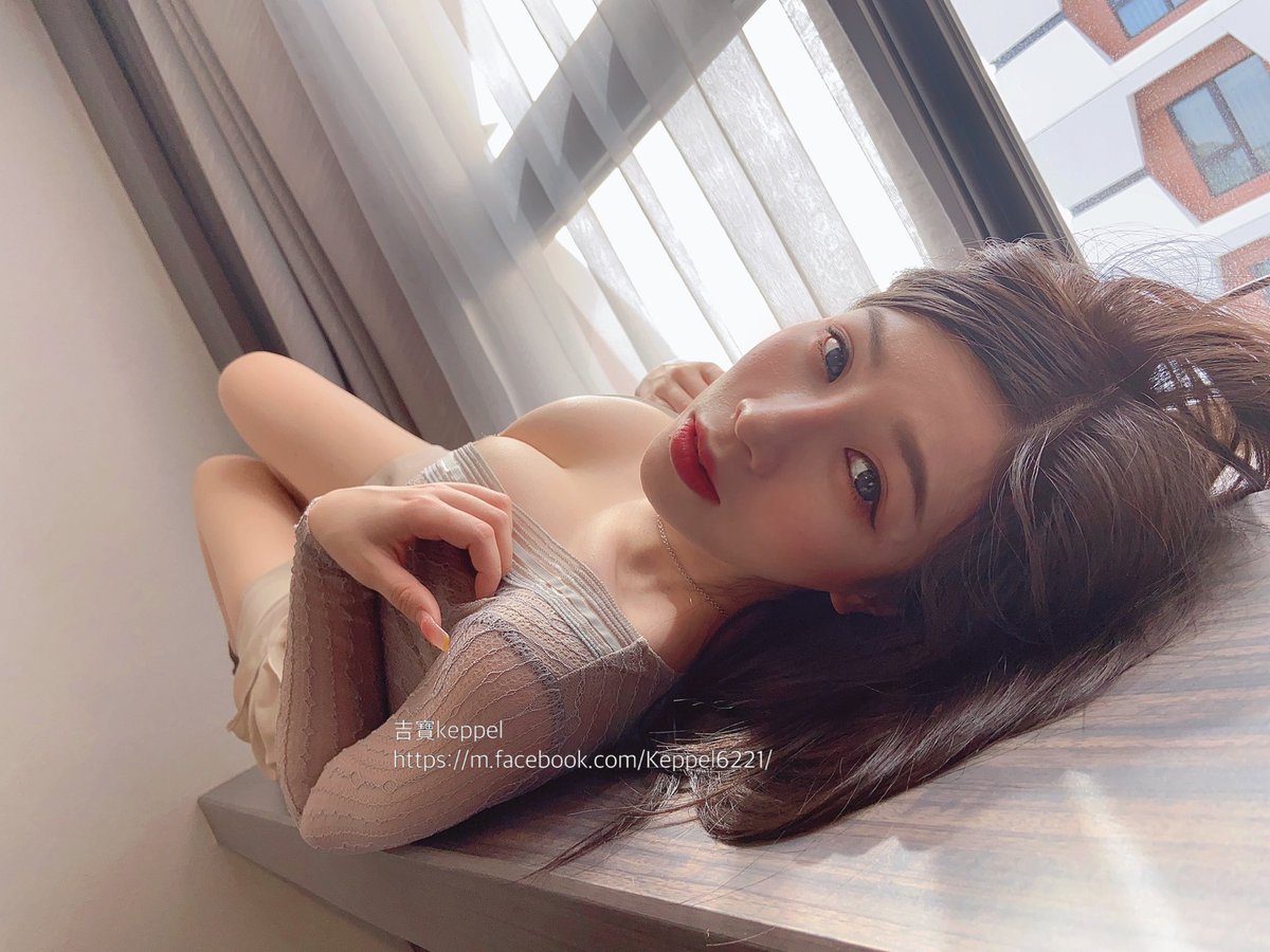 躺下來比較輕鬆😉

-

#作品撮り #攝影 #自拍 #裏アカ女子 
#photography #photooftheday #photo #photographer  #love #instagood #model #iphone11 #keppel https://t.co/5tG6ne3a2e