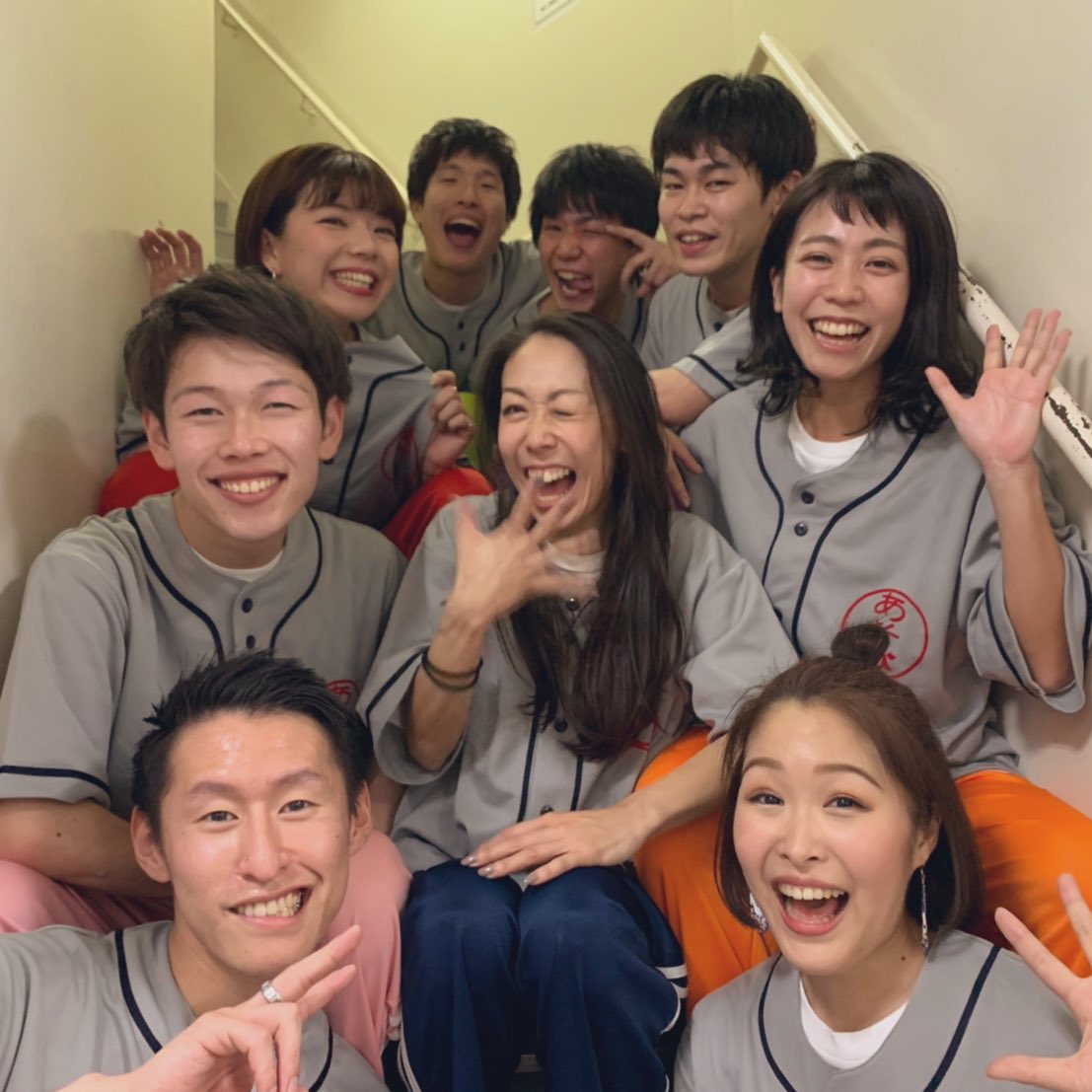 DanceAsobi's tweet photo. 『Fanfare!』
ご来場頂きありがとうございました！
楽しかった！

『あそび』を初めて見た人がほとんどの場で
あれだけ笑いを巻き起こせたことは
メンバー一同最高の誇りです！笑

これを機にたくさんに人に
知っていただけたら嬉しいです！

一応、再始動ですね！

またお会いできる日をお楽しみに！ https://t.co/EcIb3NUVLP