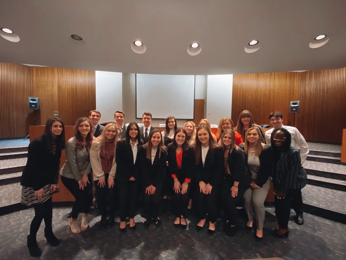 DSP_BetaPi's tweet image. Help us in giving a warm welcome to the Spring 2020 Delta Sigma Pi - Beta Pi Chapter pledges! 🌹 We wish you the best of luck in the pledging process and will be there to help you and cheer you on every step of the way! 💜⚡️ #deltasigmapi #dsp #betapi #pledges #businessfraternity