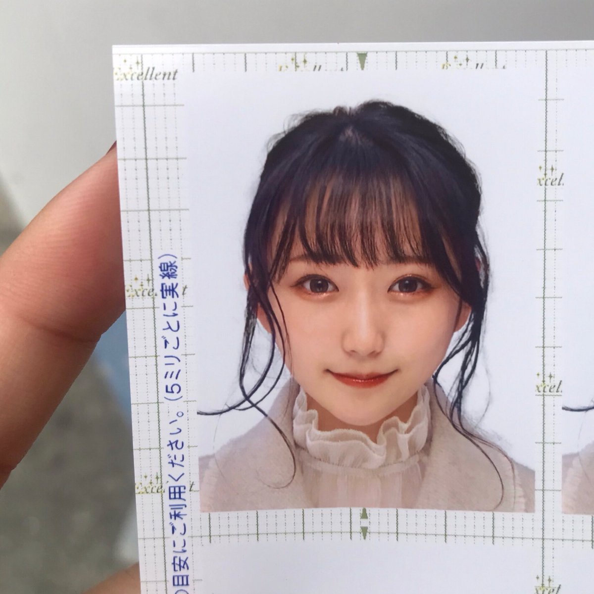 証明写真が可愛すぎるバイトの履歴書写真がアイドルオーディションの写真並みに可愛い 話題の画像プラス