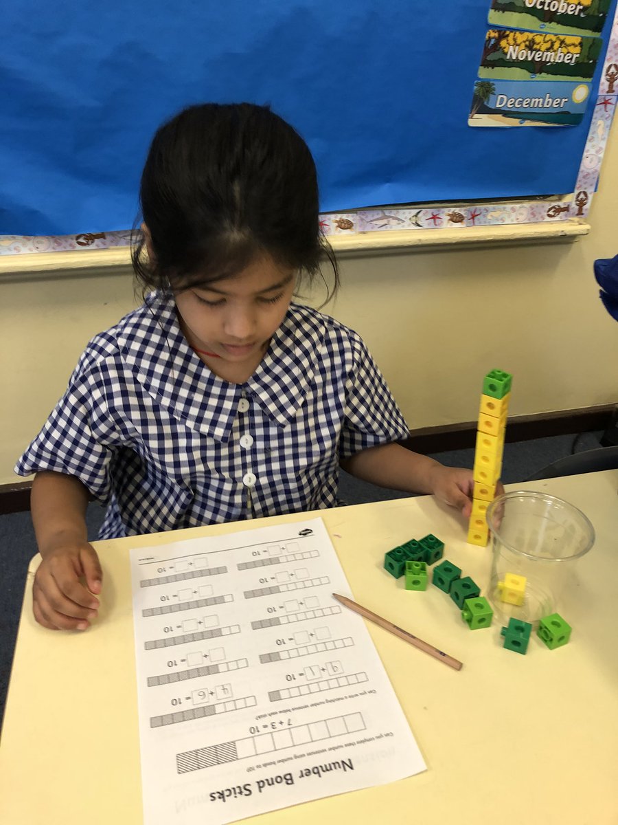 kimpham94's tweet photo. Today we used concrete materials to help us recall, recognise and record combinations of two numbers that add to ten ๐ @AuburnNthPS #maths #Year1 #friendsof10 https://t.co/5ezHORpL7H