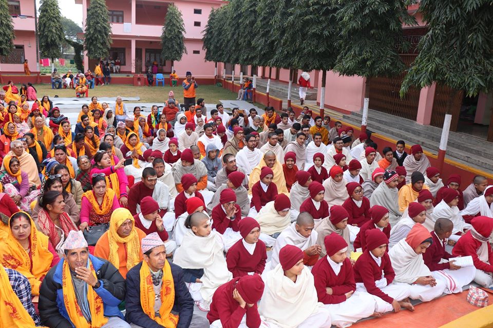 sanaatan_dharma's tweet photo. "महेश संस्कृत गुरुकुल "
#Shrikrishnajanmashtami #Devghatdham
#Tanahun #Nepal https://t.co/qD2DT917Tu
