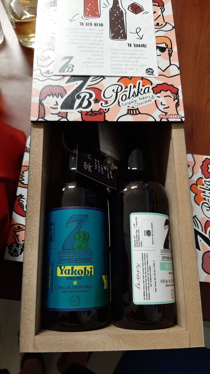 riego_lina's tweet photo. Y logré obtener una de las cotizadas cajitas edición especial. 💝
¿A poco no son una belleza? 😍
#Edicionlimitada
#KitCupido
#Cerveza7barrios
#PolskaBakery
#mundokin https://t.co/KBD55AgP2s