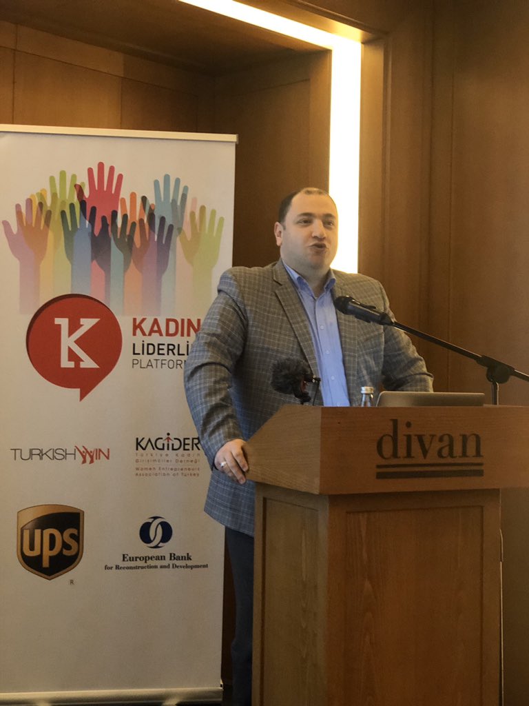 “Bugün yönetim kurulumuzun %38’i kadın, 1300+ kadınımıza ihracat eğitimi vermiş bulunuyoruz. Bu ekosistemin ve etkinin büyümesi için mahallemizde,evimizde ve iş yerimizde bu oluşuma katkı sağlamamız çok değerli.” - Burak Kılıç, <a href="/UPSTurkiye/">UPS Türkiye</a> , Ülke Müdürü #klpzirve #klpzirve2020