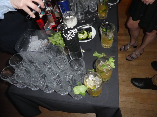 NEWQUAY SOCIAL GROUP 
<a href="/NewquaySG/">NewquaySocialGroup</a> #Newquay 

Sign up. Join in. Have fun. Make friends. 
#GoodTimes #NicePeople and #Mojitos !!!!