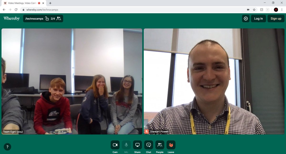 Team_Egni's tweet photo. Diwrnod olaf o ymarfer cyn yr @FLLUK #ukfinal, a cael cyfarfod gyda Stewart Powell o @Technocamps a cael cymorth ganddo hefyd.
Final day of practicing before the @FLLUK #ukfinal and we met Stewart Powell from @Technocamps and got support from him. https://t.co/pWXhnMJCdn