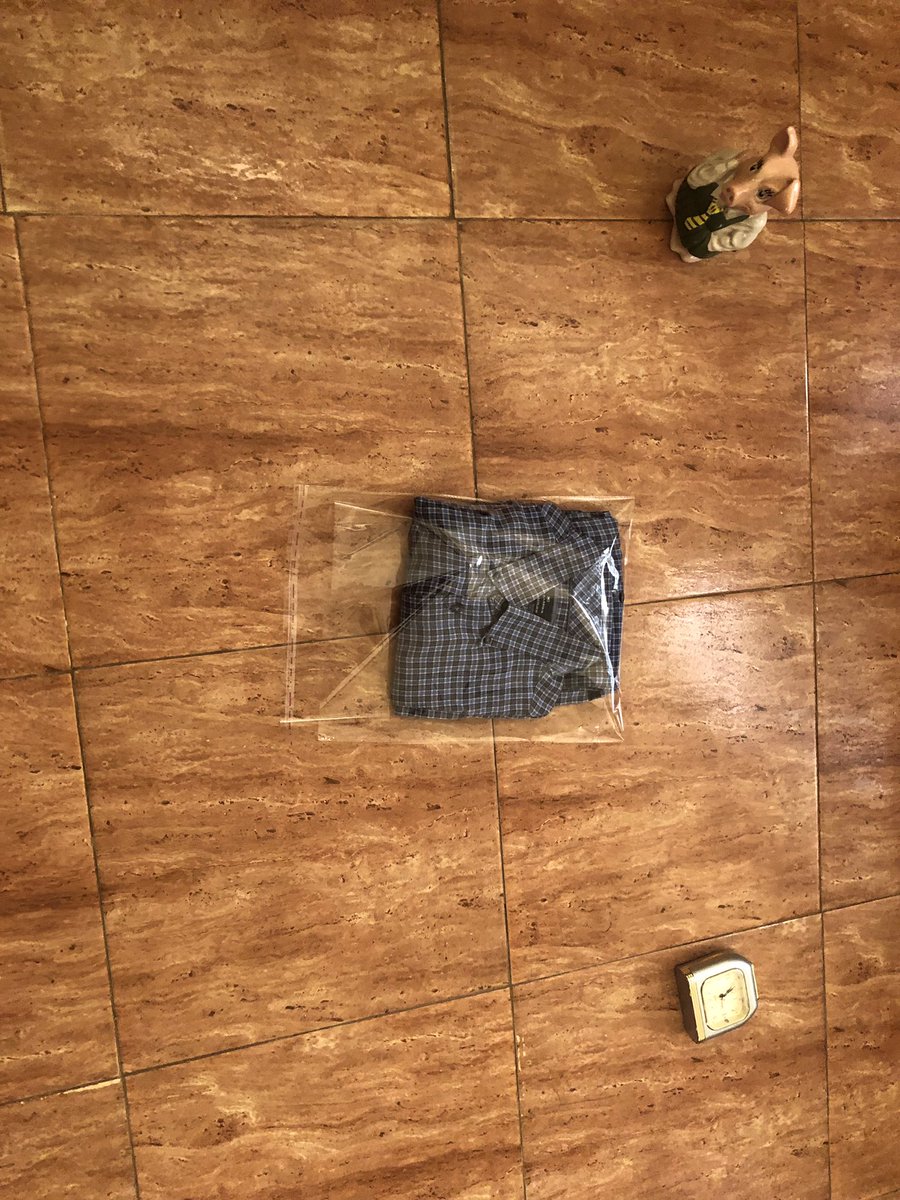 DopeshirtsNG's tweet photo. Always appear fresh and clean shirts available at N2,000 each .
Shirts Sizes :M
#chloroquine #chrisbrown #iphone6 #saraki #Eddiemurphy #Buhari #ProphetMuhammad #madeinlagos #Braithwaite #fireboy #TravelBetaForLess #Givingbirthinnigeria #AwonTachaGeng https://t.co/XmjRGYympS