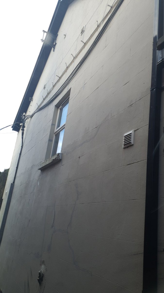 Current situation with ESB networks. Couple of phone calls in last 2 months, but no site visit or action. no engineer. nothing.wall is leaking internally. our home is becoming mouldy
<a href="/rtenews/">RTÉ News</a> <a href="/kerryman_ie/">The Kerryman</a> <a href="/radiokerrynews/">Radio Kerry News</a>
<a href="/ESBNetworks/">ESB Networks</a>
x.com/nplawless/stat…