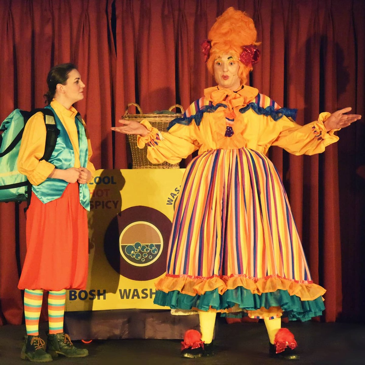 AndyTLake's tweet image. A few photos of my Twankey #Aladdin #Panto