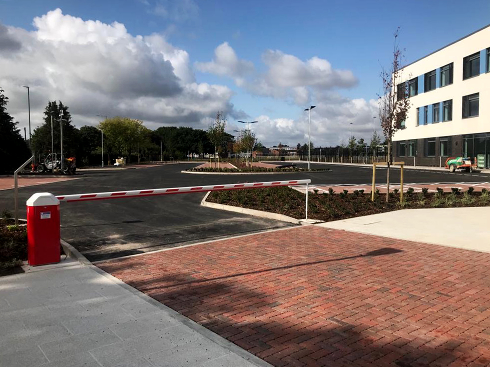 GoldmaxUK's tweet photo. Great to see the St Michael's School in Aylesbury reach completion.
#GOLDMAX #GiveItTheMax #Construction #Aylesbury #Groundworks #Hardlandscaping #Externalworks #Paving #BAM #CivilEngineering #Foundations https://t.co/Csj7WtBr2V
