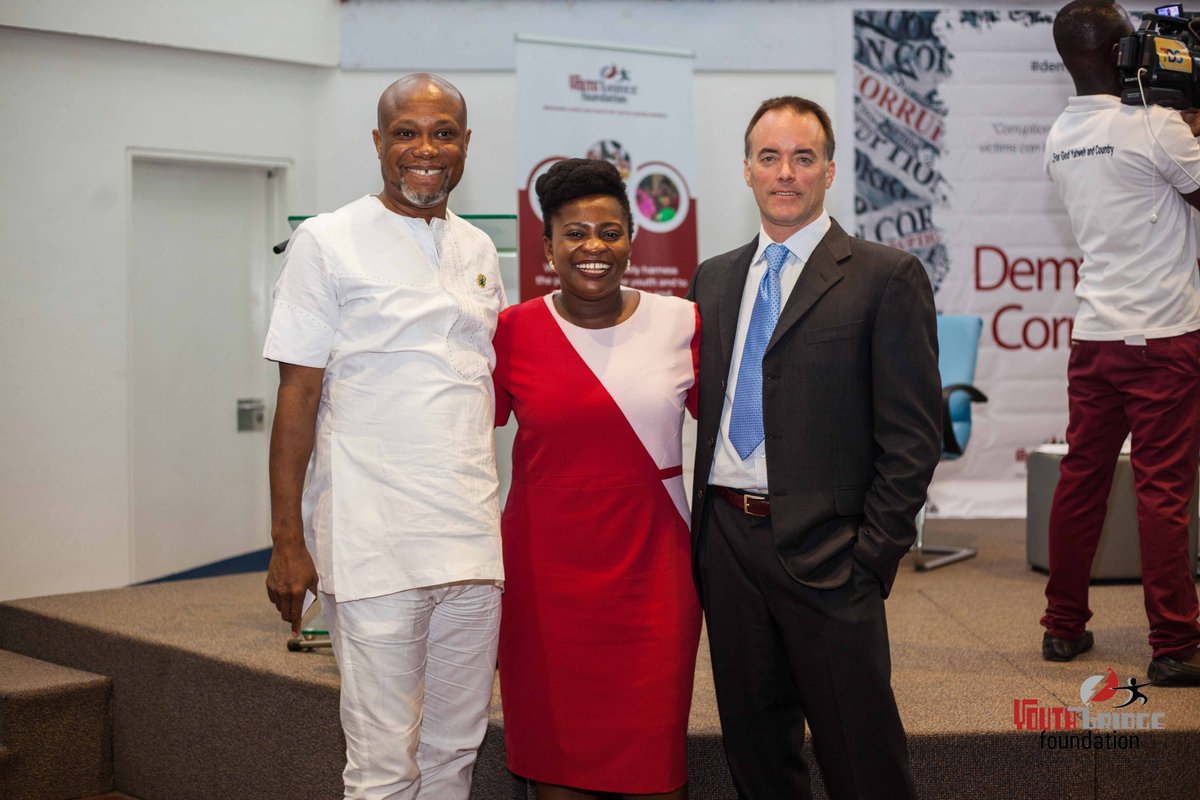 YouthBridge2's tweet photo. Did you miss our maiden public lecture on #DemystifyingCorruption? Check out some images from the event https://t.co/0M9DrNIyfS