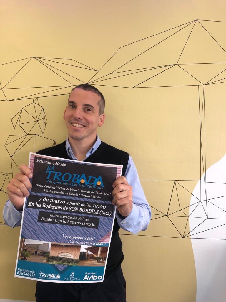 Y nos siguen llegando fotos de Sa Trobada. Y tú, ¿ya te has hecho la tuya? 🛳✈️🌏
#Alcudia 
#yovoyasatrobada #nosotrosvamosasatrobada #aviba #agentedeviajes #satrobada #sonbordils #fiesta #tardeo #catadevinos #agenciadeviajes <a href="/volare_viajes/">Volar-e</a>